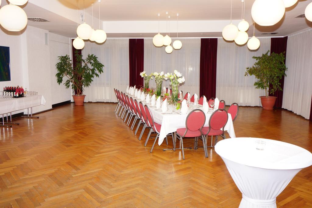 Airport Hotel Filder Post Stuttgart Zewnętrze zdjęcie